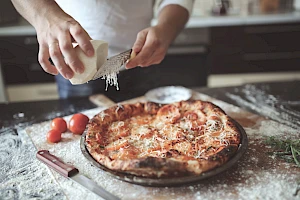 PIZZA MAJSTOR / CHEF (m/ž) - PIZZA & PASTA RESTORAN - POREČ