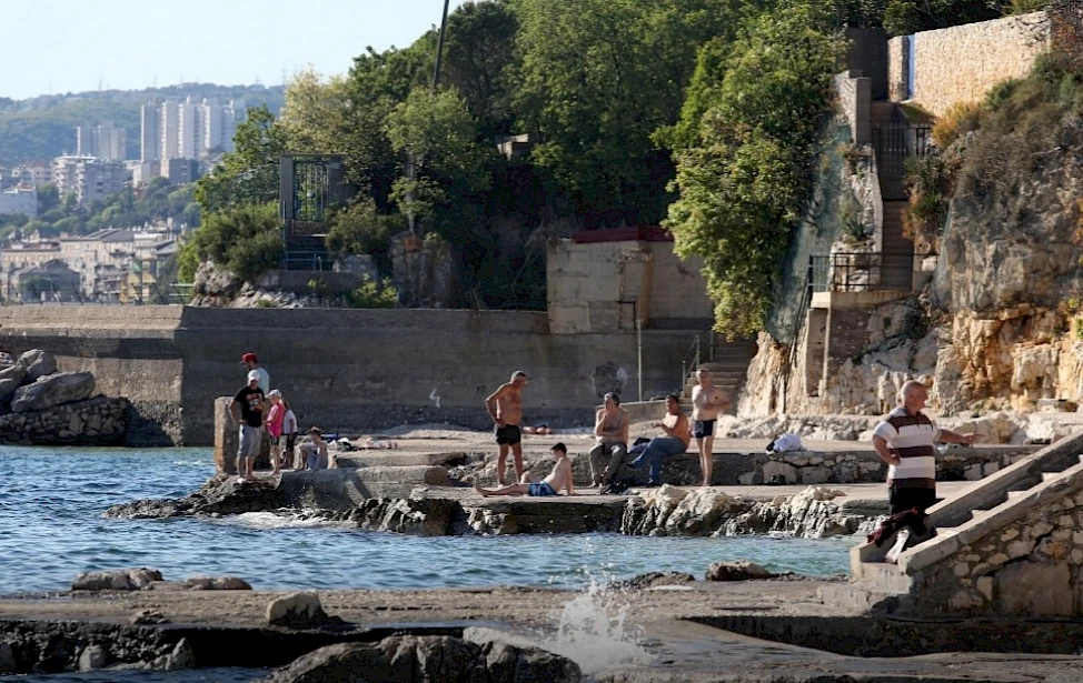 Smije li vas poslodavac potjerati na godišnji? Stručnjaci odgovaraju i upozoravaju na kazne